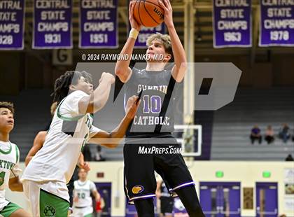 Thumbnail 1 in Yorktown vs. Guerin Catholic - Fieldhouse Classic photogallery.