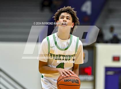 Thumbnail 3 in Yorktown vs. Guerin Catholic - Fieldhouse Classic photogallery.
