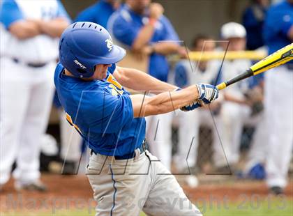 Thumbnail 2 in Newport Central Catholic vs Highlands (KHSAA District 36 Championship) photogallery.