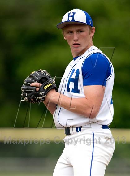 Thumbnail 1 in Newport Central Catholic vs Highlands (KHSAA District 36 Championship) photogallery.