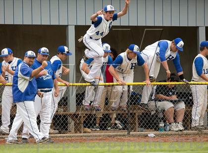 Thumbnail 3 in Newport Central Catholic vs Highlands (KHSAA District 36 Championship) photogallery.