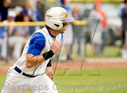 Thumbnail 3 in Newport Central Catholic vs Highlands (KHSAA District 36 Championship) photogallery.