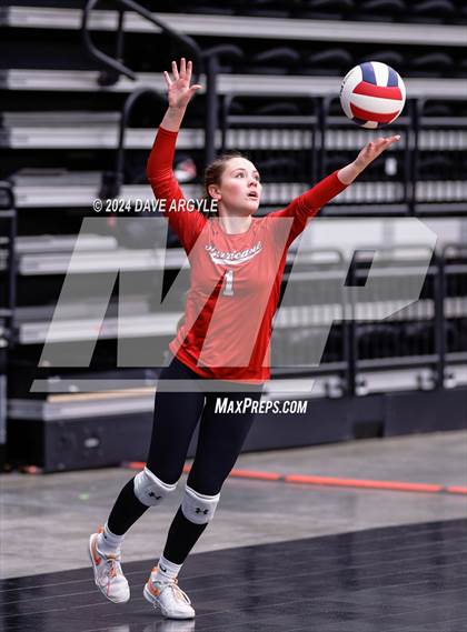 Thumbnail 2 in Hurricane vs. Ridgeline (UHSAA 4A Second Round) photogallery.