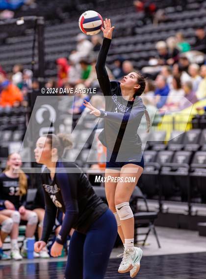 Thumbnail 2 in Hurricane vs. Ridgeline (UHSAA 4A Second Round) photogallery.