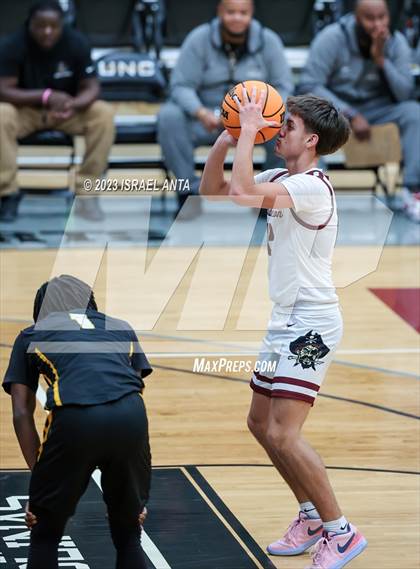 Thumbnail 2 in Lumberton vs. Dillon (2023 Robeson County Shootout) photogallery.