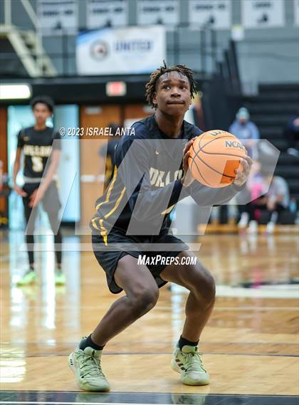 Thumbnail 2 in Lumberton vs. Dillon (2023 Robeson County Shootout) photogallery.