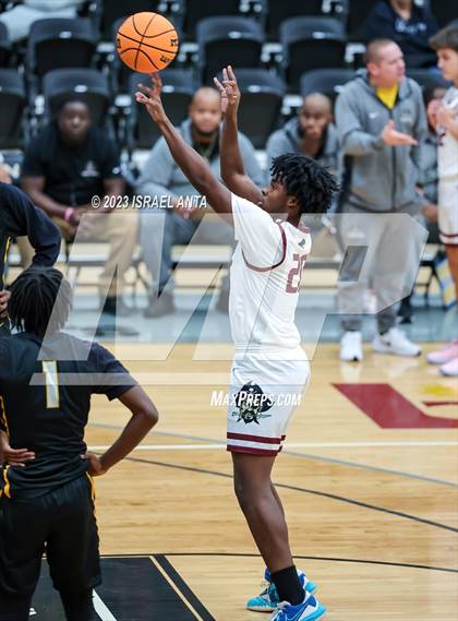 Thumbnail 1 in Lumberton vs. Dillon (2023 Robeson County Shootout) photogallery.
