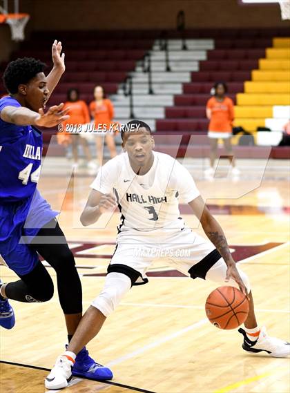 Thumbnail 1 in Dillard vs. Hall (Tarkanian Classic) photogallery.