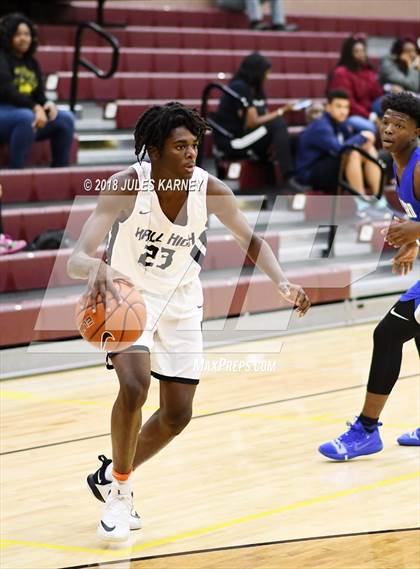 Thumbnail 1 in Dillard vs. Hall (Tarkanian Classic) photogallery.