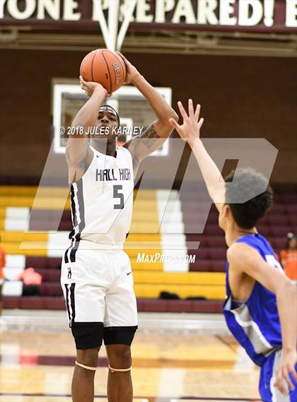 Thumbnail 1 in Dillard vs. Hall (Tarkanian Classic) photogallery.
