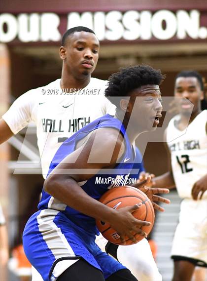 Thumbnail 1 in Dillard vs. Hall (Tarkanian Classic) photogallery.