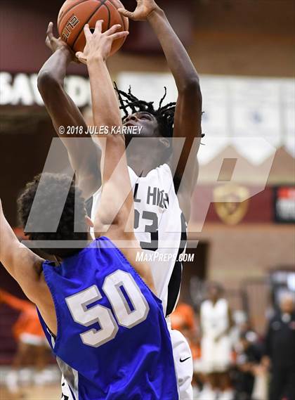Thumbnail 1 in Dillard vs. Hall (Tarkanian Classic) photogallery.