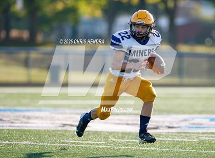 Thumbnail 1 in Negaunee @ Calumet photogallery.