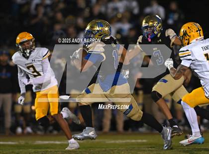 Thumbnail 2 in Bishop Manogue @ Reed photogallery.