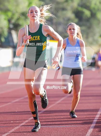 Thumbnail 2 in FVL Championships  (4X100 Relay, 4X400 Relay, 300 Low Hurdles) photogallery.