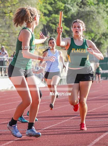 Thumbnail 2 in FVL Championships  (4X100 Relay, 4X400 Relay, 300 Low Hurdles) photogallery.
