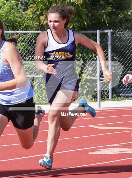 Thumbnail 2 in FVL Championships  (4X100 Relay, 4X400 Relay, 300 Low Hurdles) photogallery.