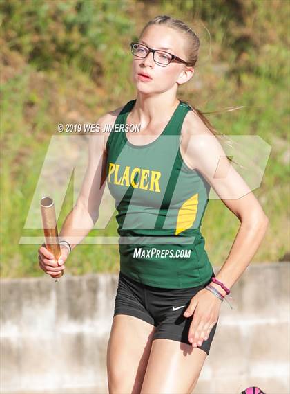 Thumbnail 2 in FVL Championships  (4X100 Relay, 4X400 Relay, 300 Low Hurdles) photogallery.
