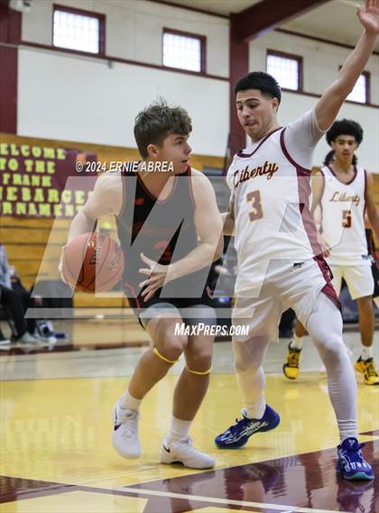 Thumbnail 3 in Campolindo @ Liberty (Stonebarger Tournament) Varsity Final photogallery.