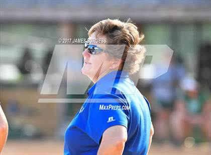 Thumbnail 1 in Girls Prep vs Harpeth Hall photogallery.