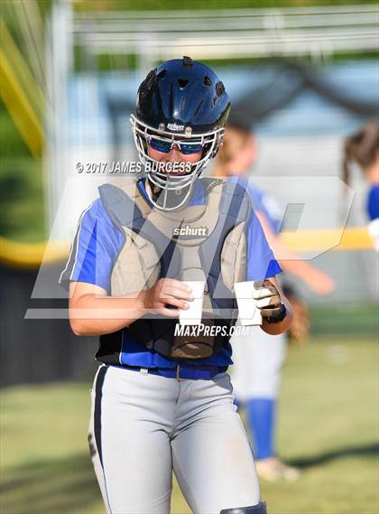 Thumbnail 1 in Girls Prep vs Harpeth Hall photogallery.