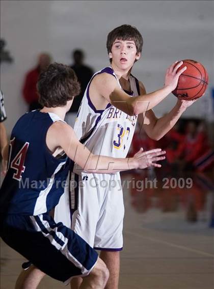 Thumbnail 3 in Bret Harte vs. Vacaville Christian photogallery.