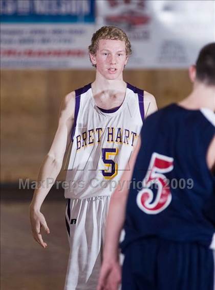 Thumbnail 2 in Bret Harte vs. Vacaville Christian photogallery.
