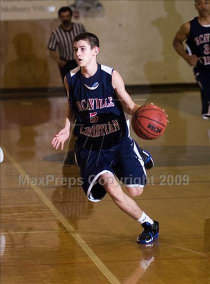 Thumbnail 3 in Bret Harte vs. Vacaville Christian photogallery.
