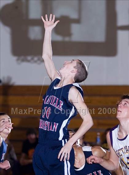 Thumbnail 1 in Bret Harte vs. Vacaville Christian photogallery.