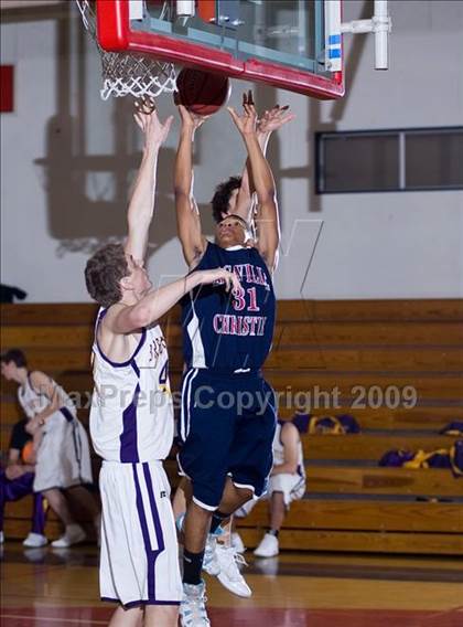 Thumbnail 1 in Bret Harte vs. Vacaville Christian photogallery.