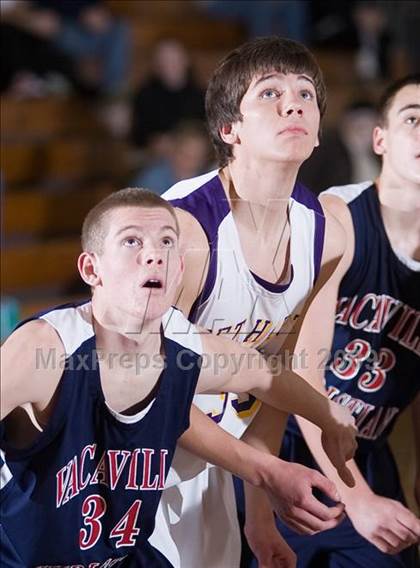 Thumbnail 1 in Bret Harte vs. Vacaville Christian photogallery.