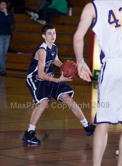 Thumbnail 2 in Bret Harte vs. Vacaville Christian photogallery.