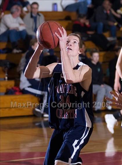 Thumbnail 2 in Bret Harte vs. Vacaville Christian photogallery.