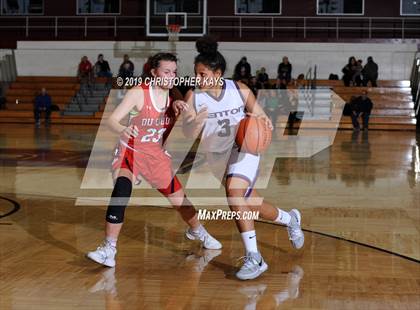 Thumbnail 1 in Benton vs DuQuoin (Rangerette Christmas Classic) photogallery.