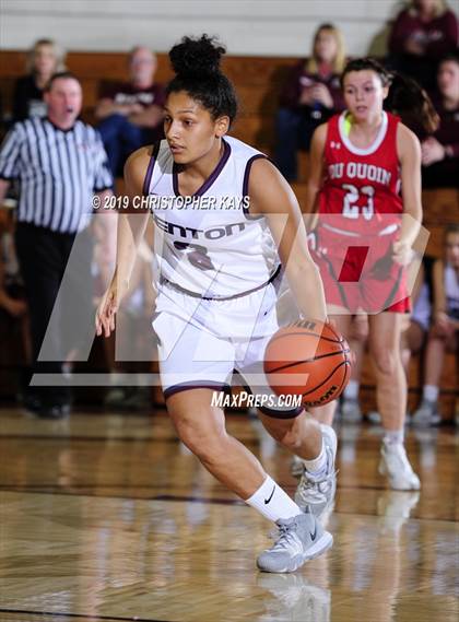 Thumbnail 3 in Benton vs DuQuoin (Rangerette Christmas Classic) photogallery.
