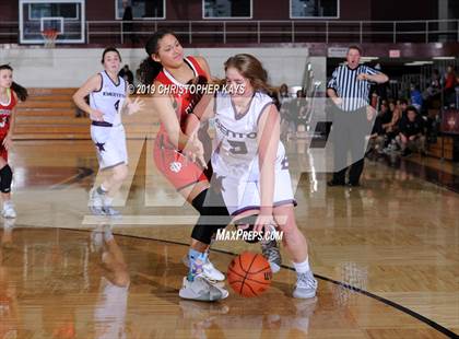 Thumbnail 2 in Benton vs DuQuoin (Rangerette Christmas Classic) photogallery.