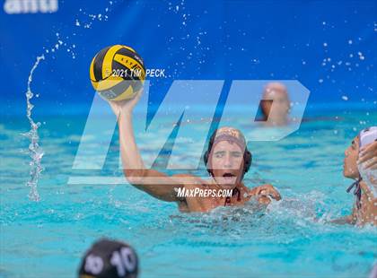 Thumbnail 1 in El Modena @ Villa Park photogallery.