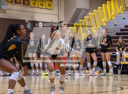 Thumbnail 3 in Orange Lutheran @ Temecula Valley (CIF State D1 Playoffs) photogallery.