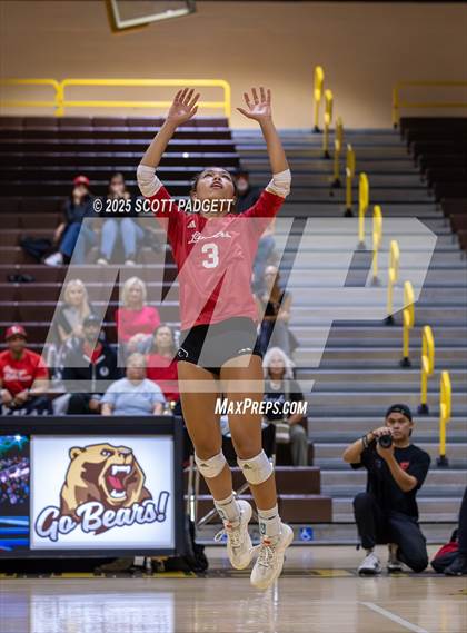 Thumbnail 3 in Orange Lutheran @ Temecula Valley (CIF State D1 Playoffs) photogallery.