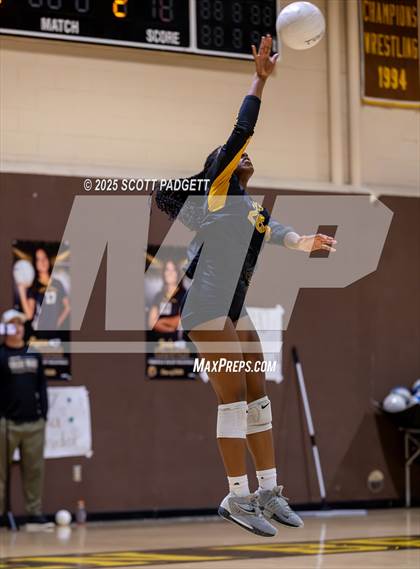 Thumbnail 3 in Orange Lutheran @ Temecula Valley (CIF State D1 Playoffs) photogallery.