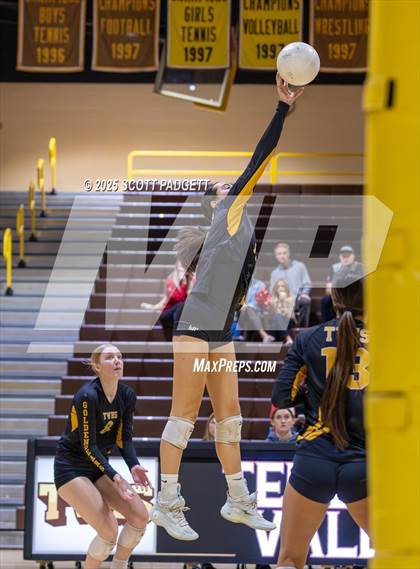 Thumbnail 3 in Orange Lutheran @ Temecula Valley (CIF State D1 Playoffs) photogallery.