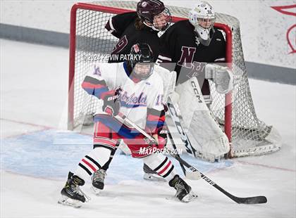 Thumbnail 3 in North Haven @ Fairfield Warde/Ludlowe photogallery.