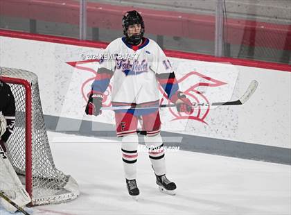 Thumbnail 1 in North Haven @ Fairfield Warde/Ludlowe photogallery.