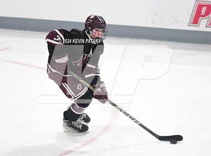 Thumbnail 1 in North Haven @ Fairfield Warde/Ludlowe photogallery.