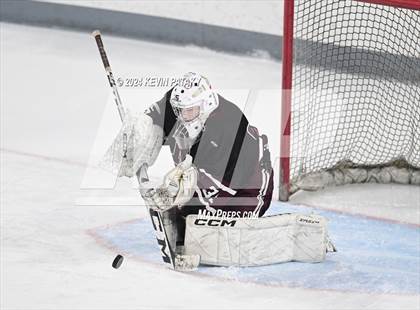 Thumbnail 3 in North Haven @ Fairfield Warde/Ludlowe photogallery.