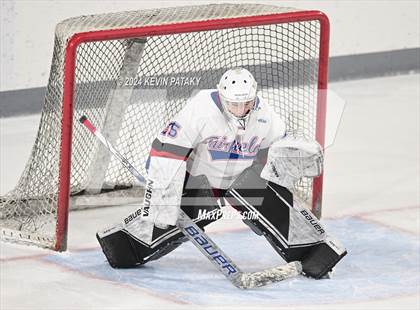 Thumbnail 3 in North Haven @ Fairfield Warde/Ludlowe photogallery.