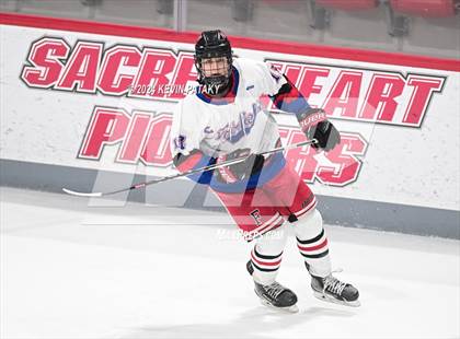 Thumbnail 2 in North Haven @ Fairfield Warde/Ludlowe photogallery.