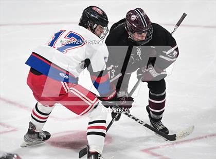 Thumbnail 3 in North Haven @ Fairfield Warde/Ludlowe photogallery.