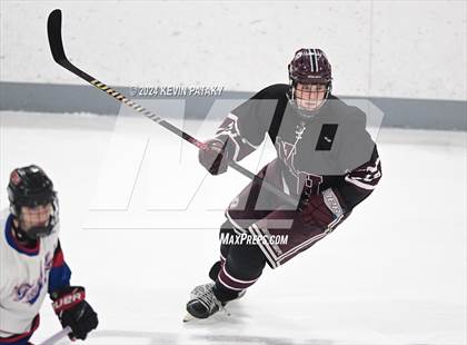 Thumbnail 1 in North Haven @ Fairfield Warde/Ludlowe photogallery.
