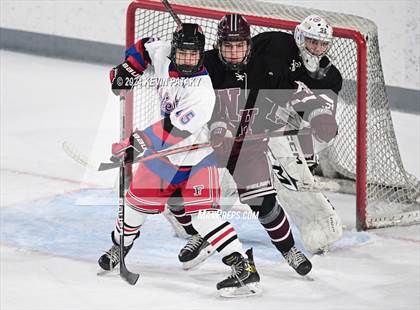 Thumbnail 3 in North Haven @ Fairfield Warde/Ludlowe photogallery.